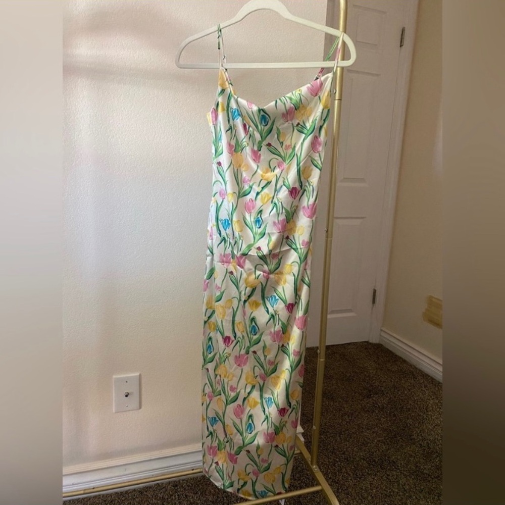 Cute tulip print satin midi dress NWT wedding guest summer - Picture 3 of 6
